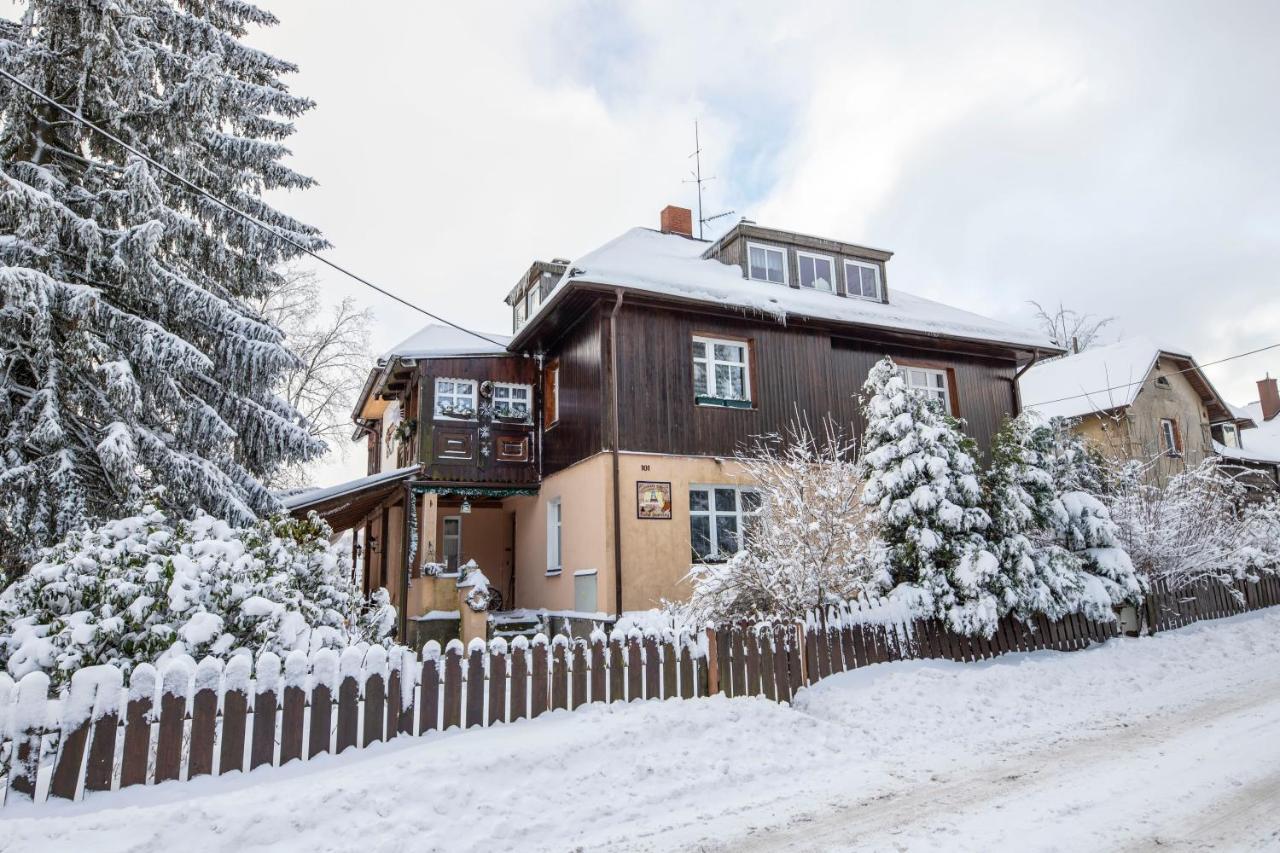 Venkovske Apartmany Tiche Pastviny Kamenicky Senov Exterior foto