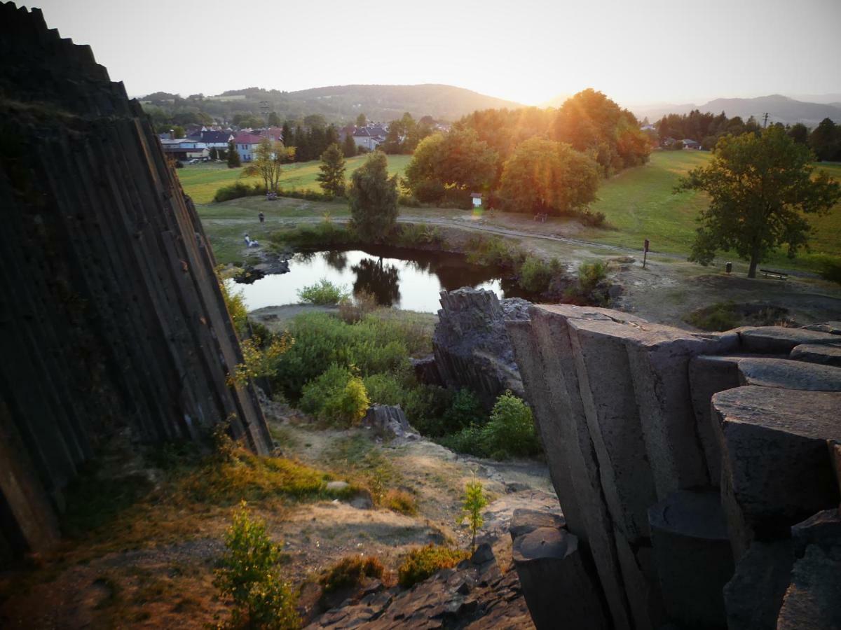 Venkovske Apartmany Tiche Pastviny Kamenicky Senov Exterior foto